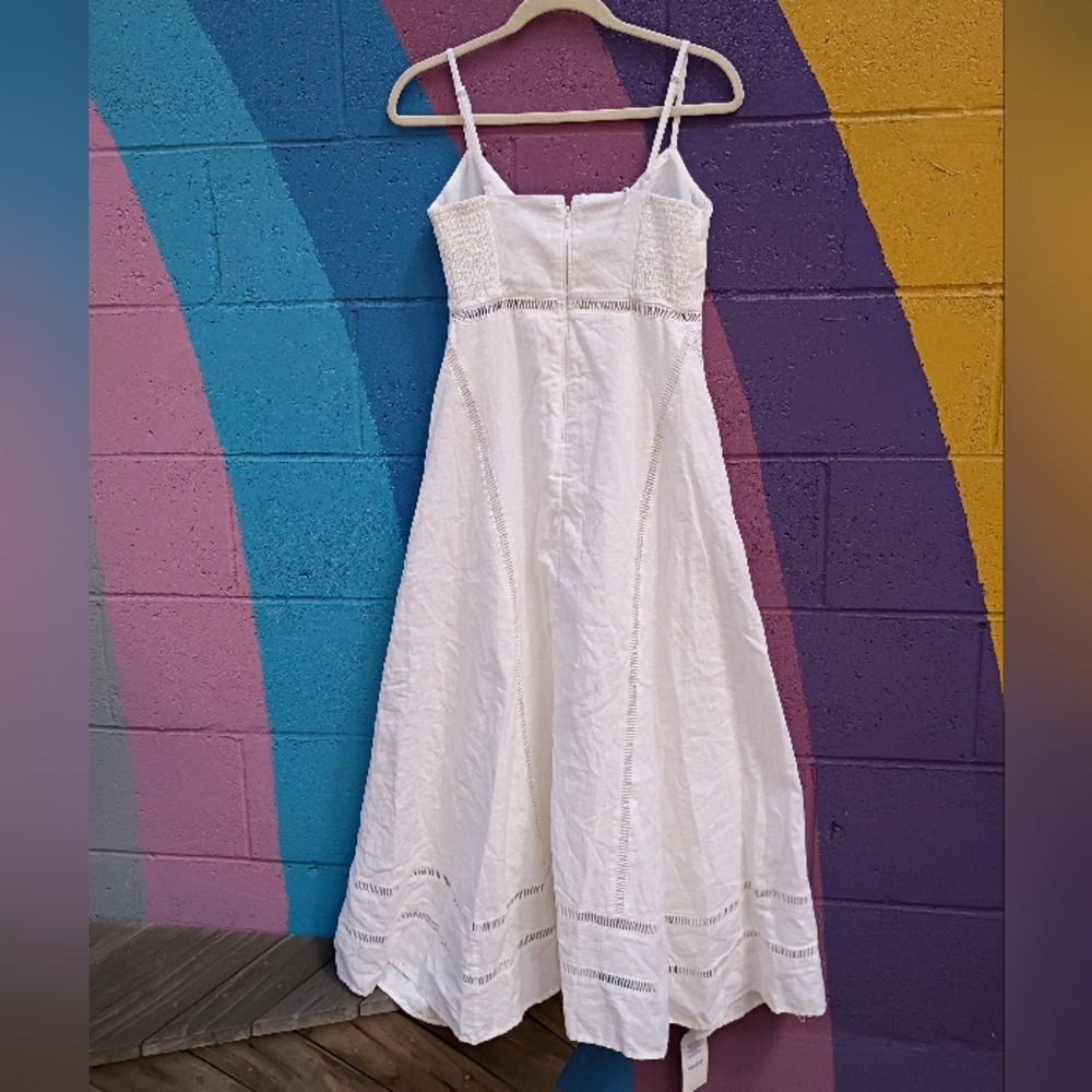 Abercrombie & Fitch White Maxi Dress with Front Keyhole - Picture 8 of 13